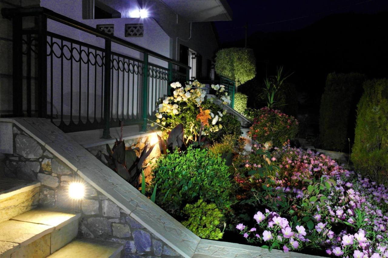Voulas Apartments Stoúpa Exterior foto