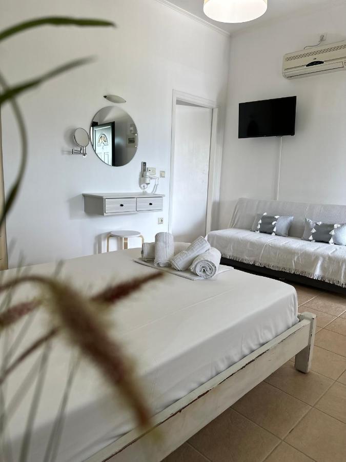 Voulas Apartments Stoúpa Habitación foto