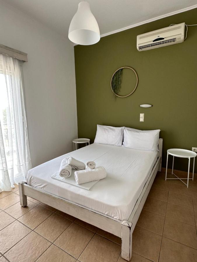 Voulas Apartments Stoúpa Habitación foto