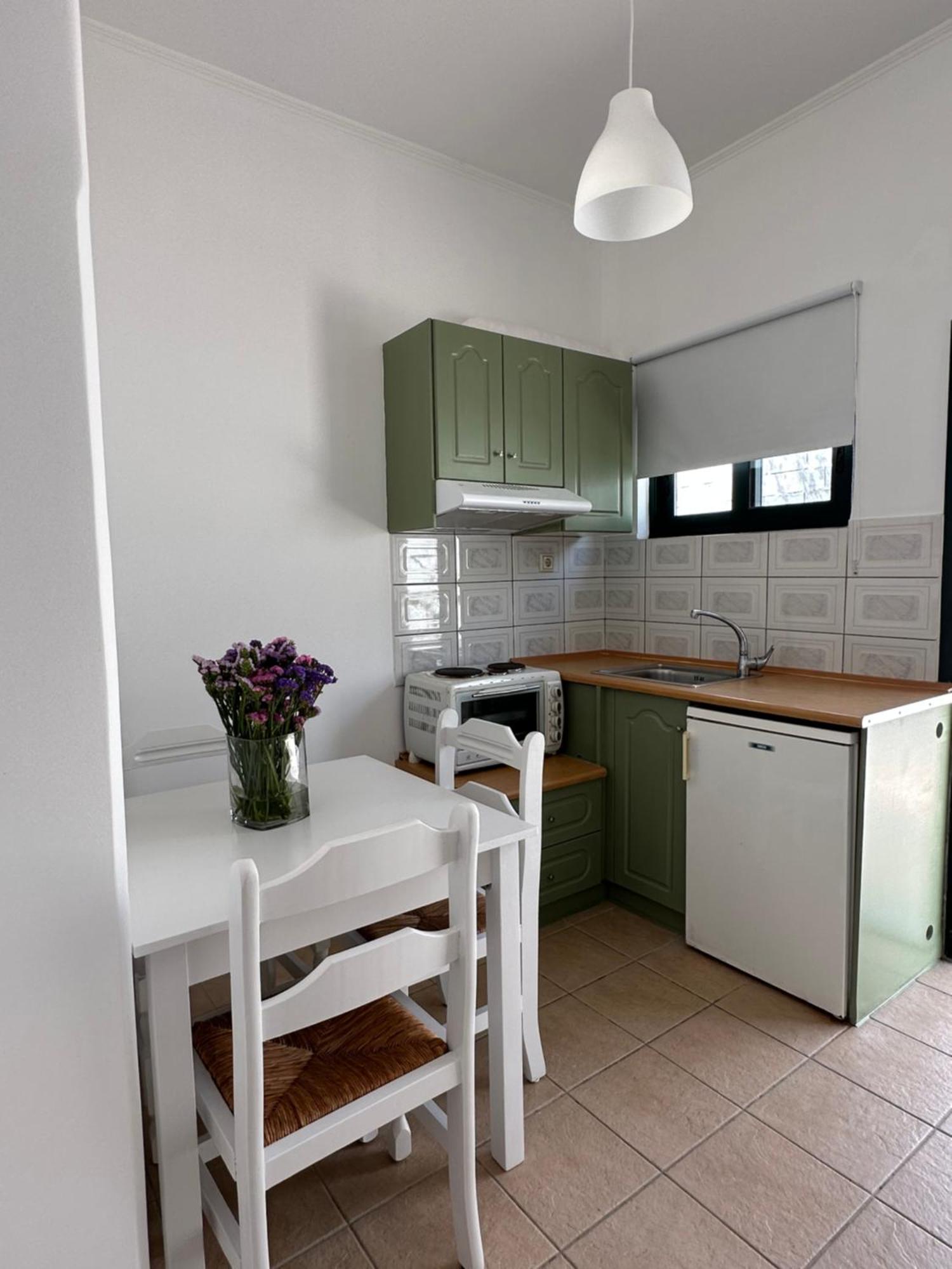 Voulas Apartments Stoúpa Habitación foto